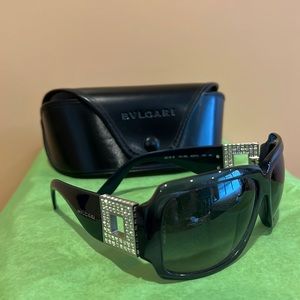 Womens 8108-B BULGARI crystal sunglasses with case - gray to deep navy